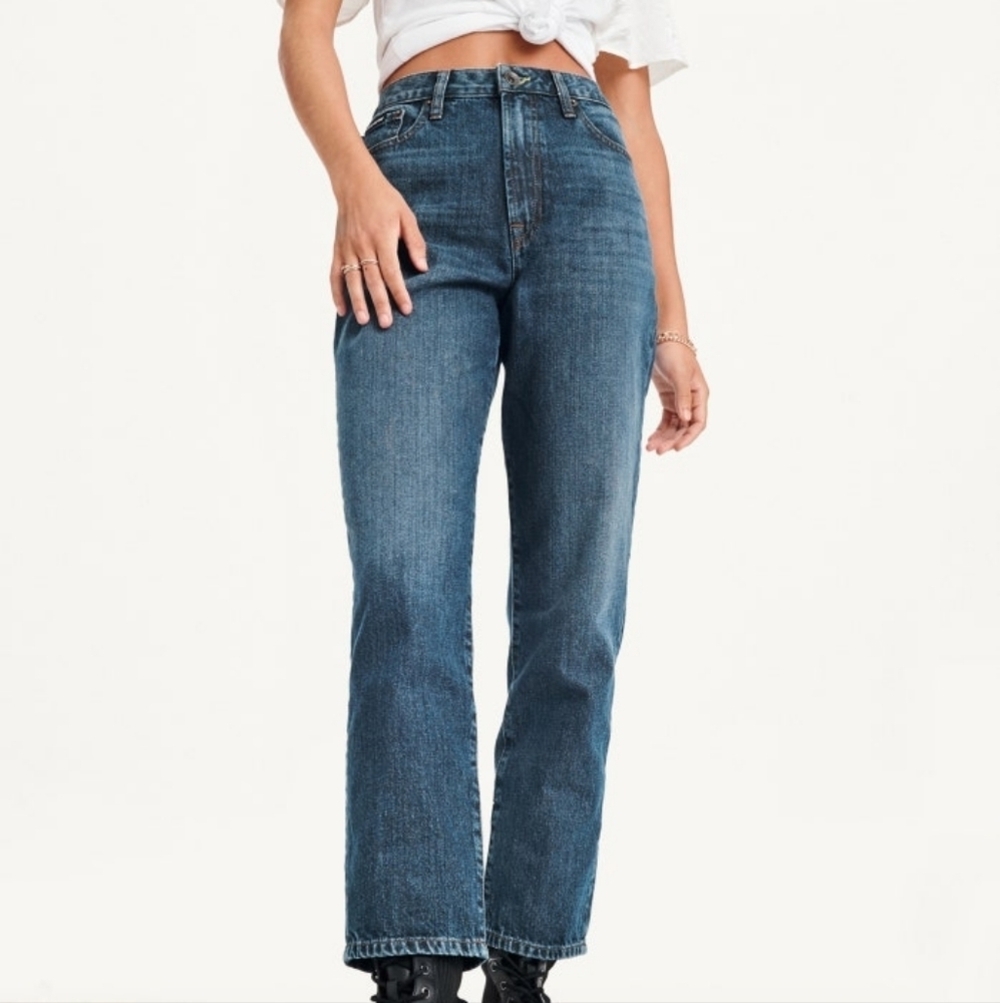 DKNY Broome High Rise Vintage Jean Y2K - Full Length Size 28 NEW